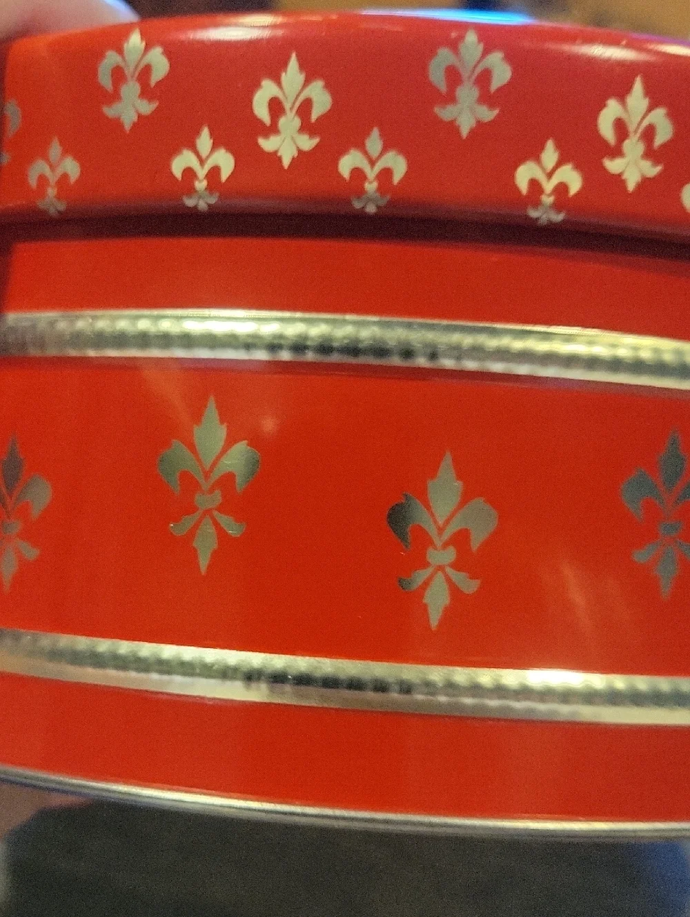 Florentine Large Vintage Tin W Fleur De Lis, Almost Perfect